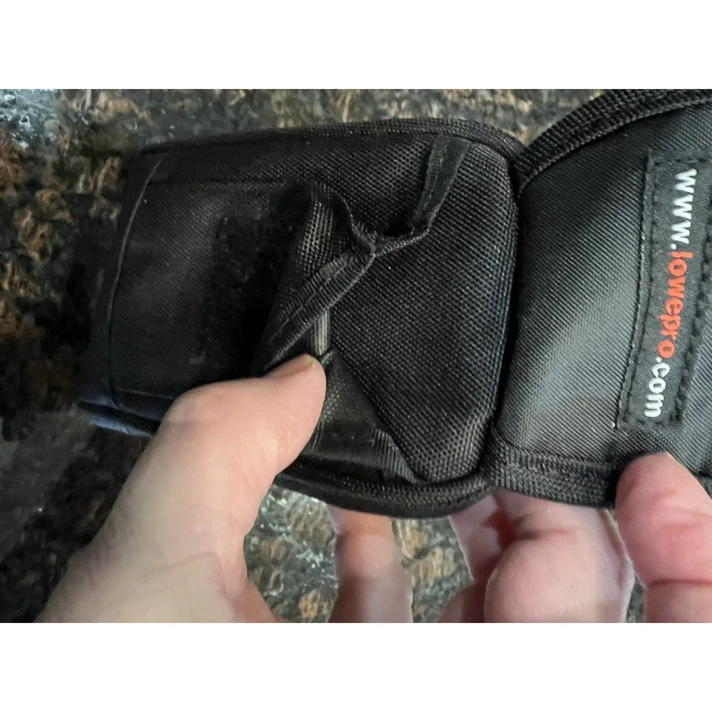 Lowepro Black Digital Camera Case With Strap 3 Pouches